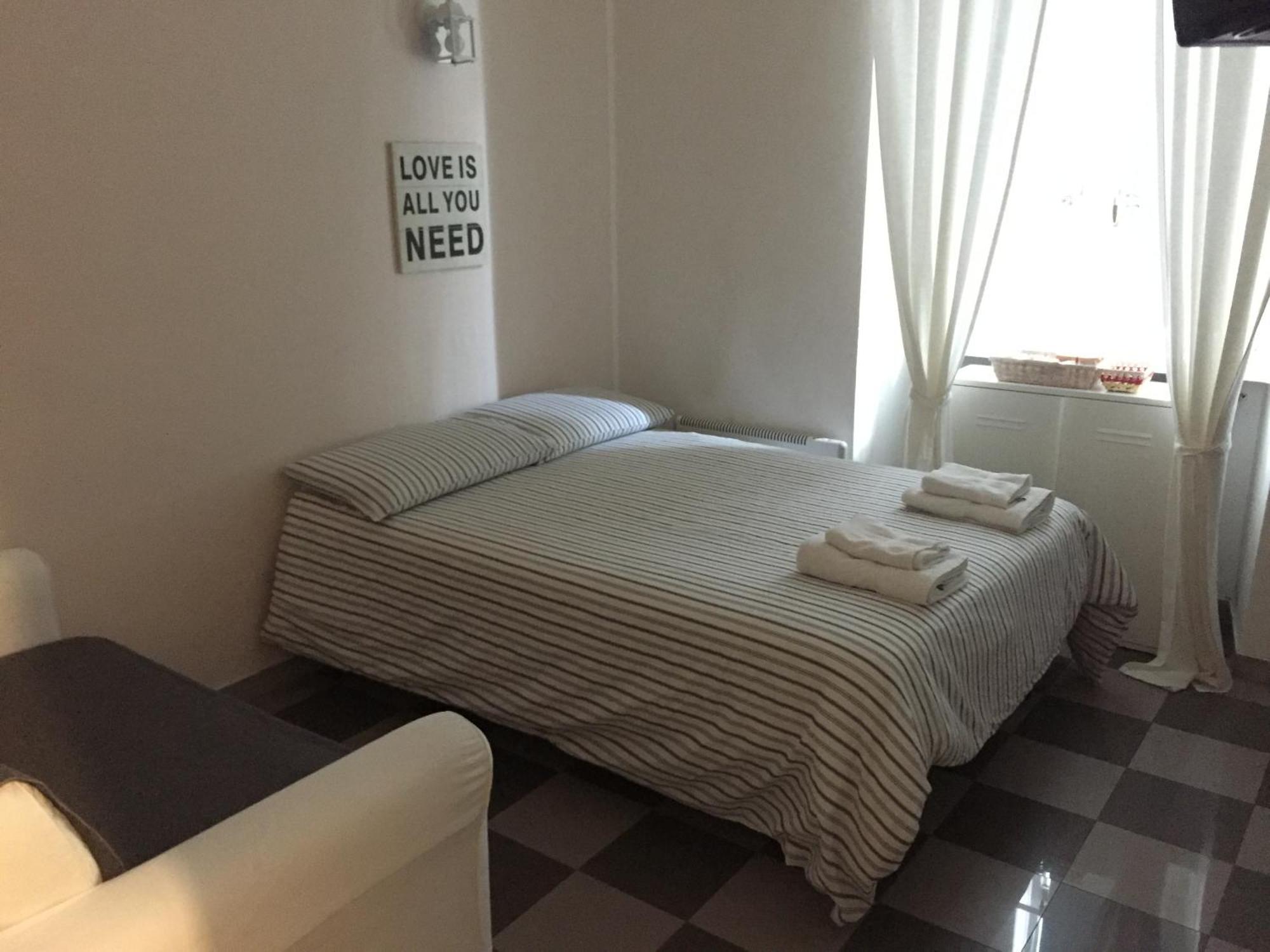 مبيت وإفطار تورينو Bed2Go الغرفة الصورة